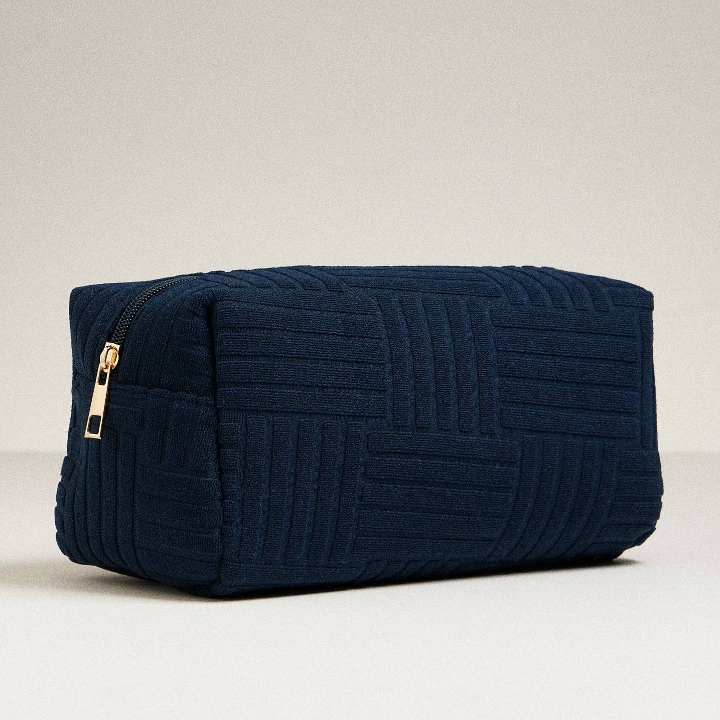 Luxe Terry fabric Travel Pouch-Large: Dusty Pink / One / 5AC78039